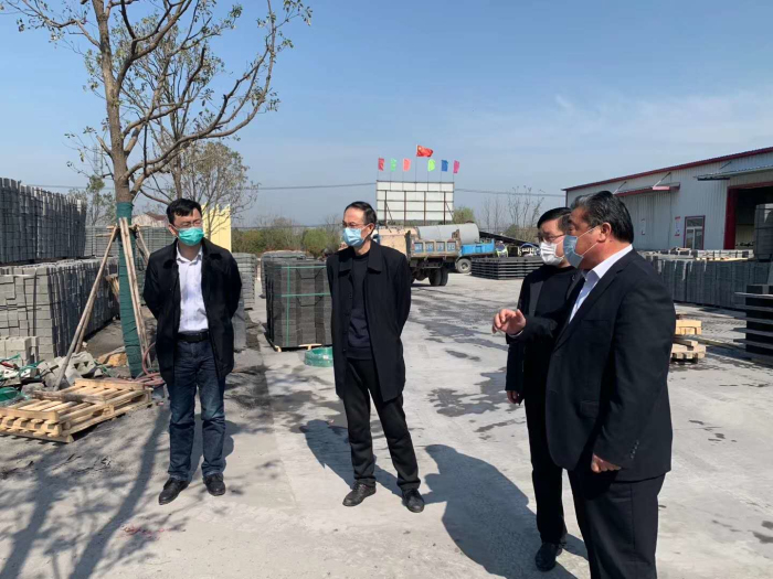 安徽3月17日上午，巢湖市政協(xié)王主席，散兵鎮(zhèn)黨委胡書記調(diào)研我企業(yè)復(fù)工情況